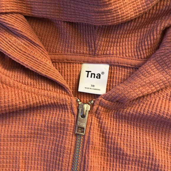 TNA Waffle zip up - Picture 2 of 2